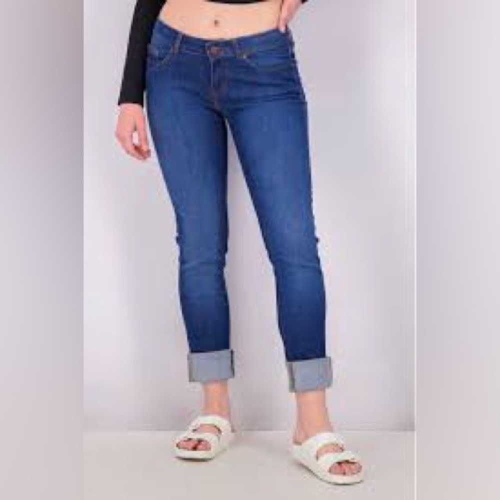 Women’s Eunina American Style USA Blue Denim Ankle Jeans Size 28 US!